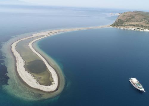 Orak Adası